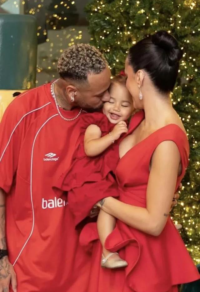 亚博体育下载TL引发争议！，内马尔官方宣布领先优势明显新规全场沸腾不已(内马尔新造型)